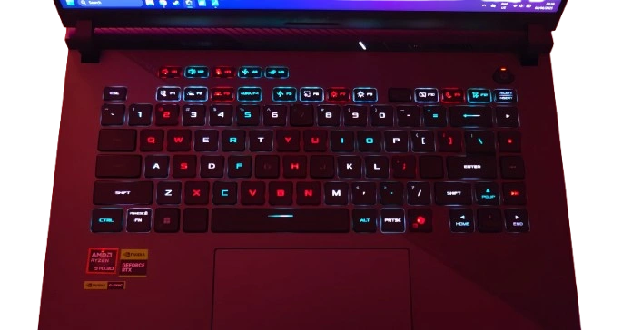 Asus ROG Strix G16 Keyboard